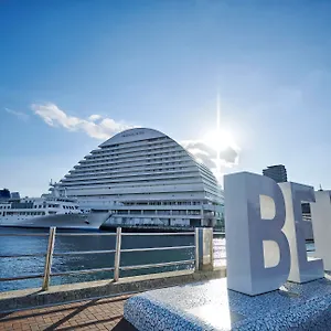 Meriken Park Oriental 5*, Kobe Japan
