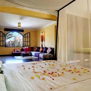 https://villa-du-riad-taylor.marrakeshhotelsmorocco.com